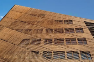 10Powerhouse-in-Telemark-Porsgrunn_Thermory-pine_distributor-Moelven_Architects-Snohetta_photo-credit-Jeanett-Teigen-2-570x380.png