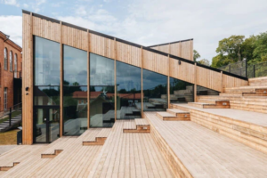 13Thermory-Benchmark-thermo-pine-cladding-decking-Paide-state-high-school-Photo-Tonu-Tunnel-1920x1280_3-570x380.png