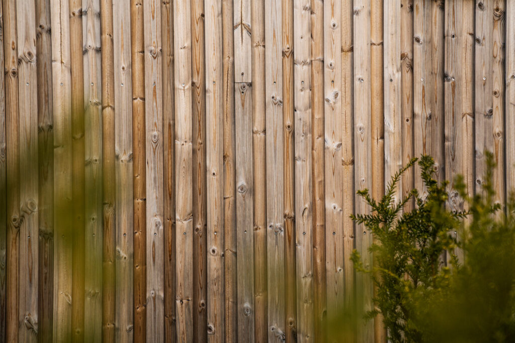 3-Thermory_Benchmark_thermo-pine_cladding-1.jpg