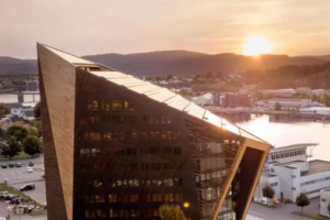 9Powerhouse-in-Telemark-Porsgrunn_Thermory-pine_distributor-Moelven_Architects-Snohetta_photo-credit-Jeanett-Teigen-1920x1280-1-570x380.png